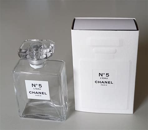 bouteille chanel 5 1 litre vide|Flacon vide chanel .